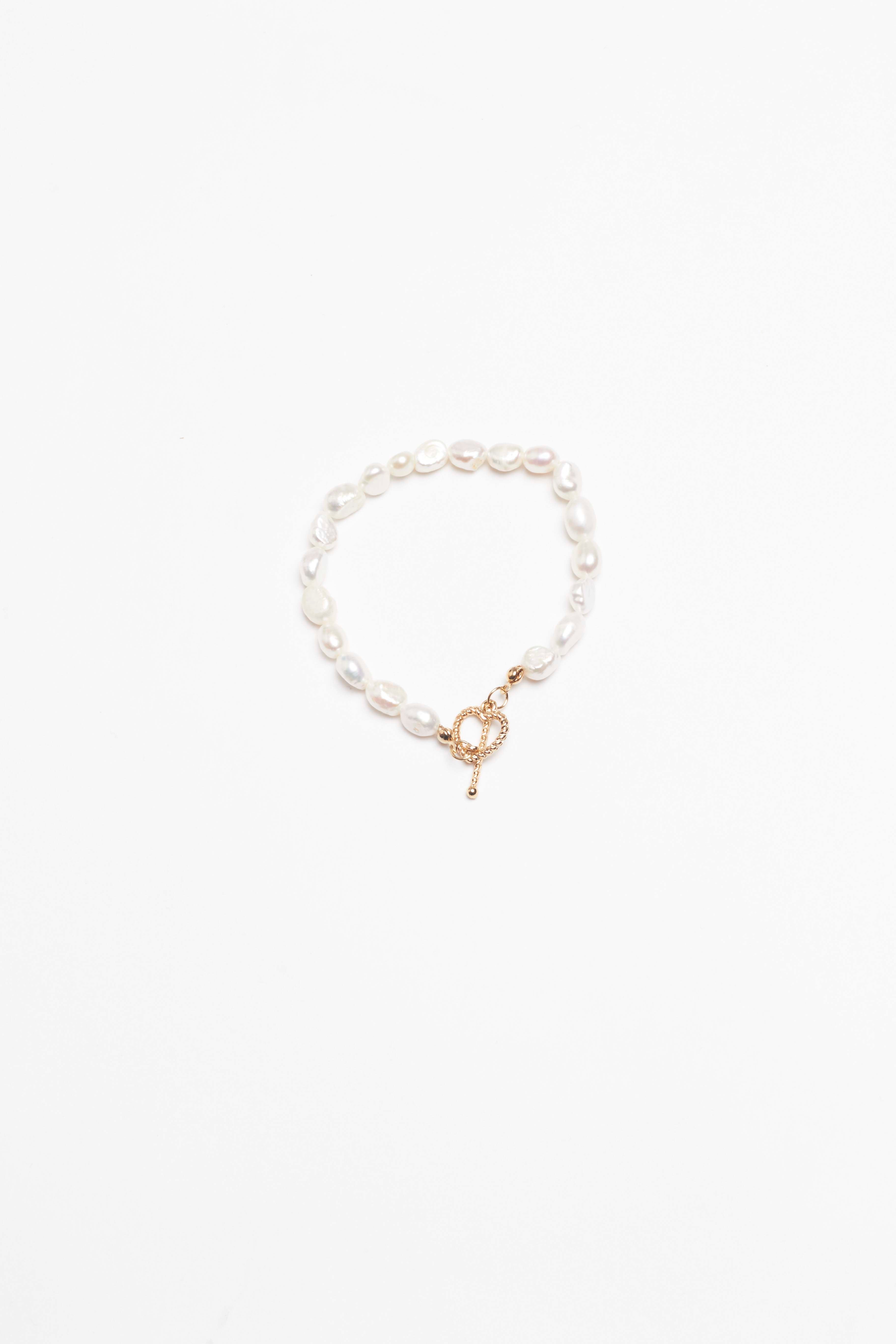 Heart Pearl Bracelet