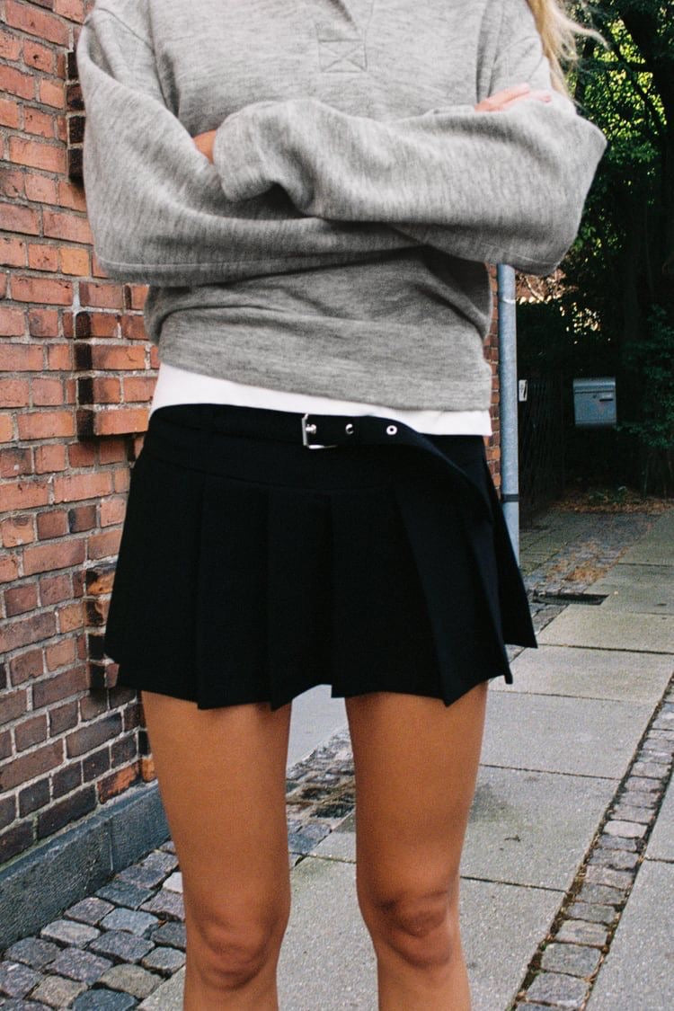 Olivia Black Pleated Belted Mini Skirt